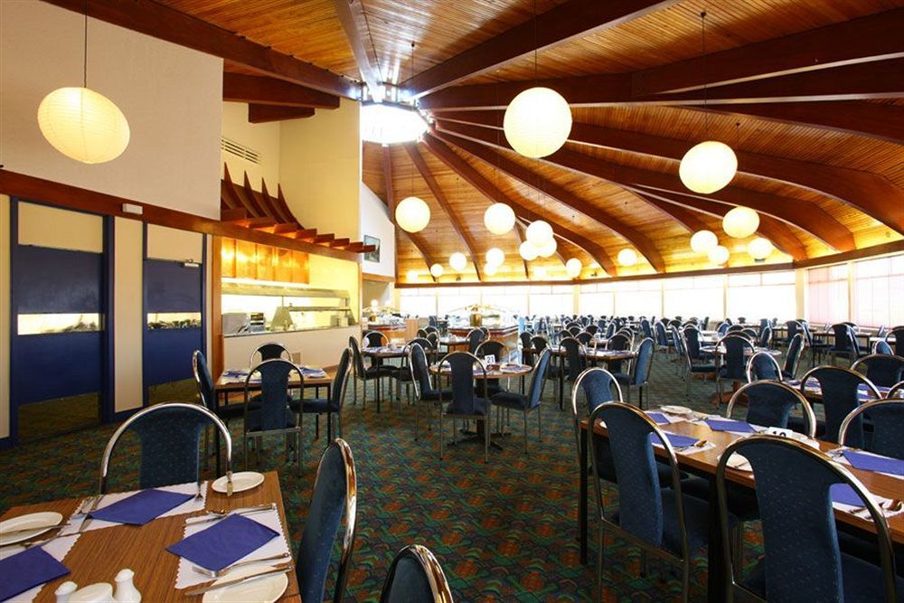 Distinction Luxmore Hotel Те Анау Екстериор снимка